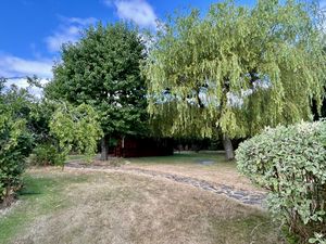 Gardens- click for photo gallery